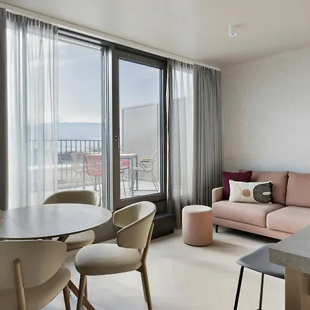 By Marriott Nations Hotel 4*