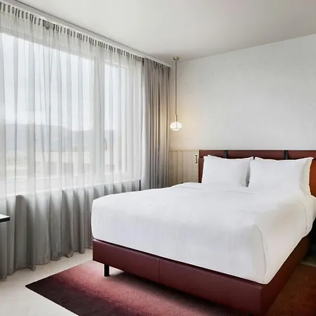 By Marriott Nations 4* Genf