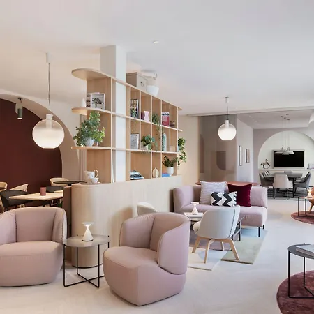 By Marriott Nations Hotel Genève