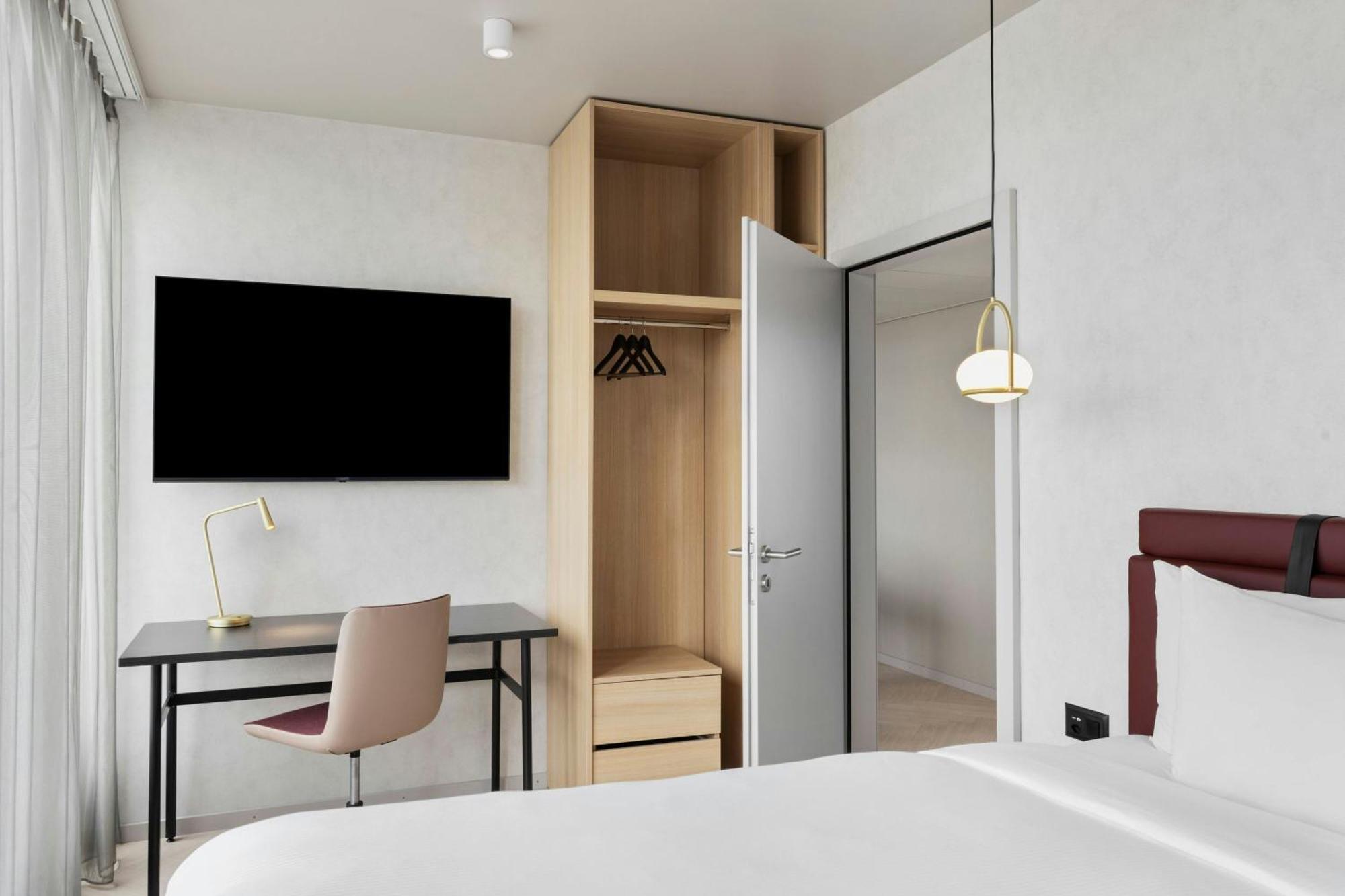 By Marriott Nations Geneva